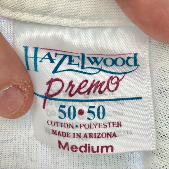 Vintage 90s white Winter Park, CO funny rabbit shirt 🐰 - Picture 5 of 5